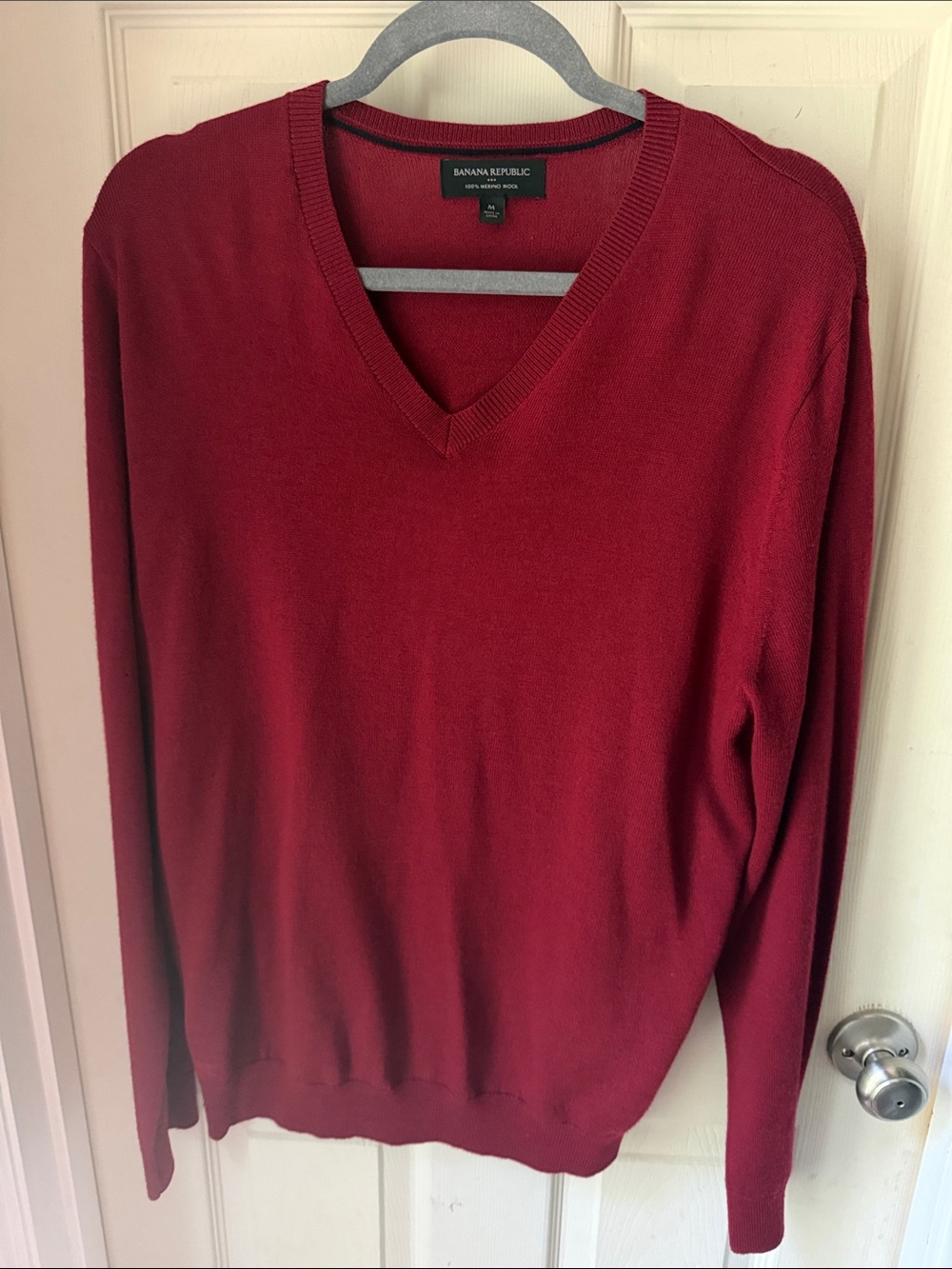 Banana Republic Men’s Burgundy V-Neck Sweater